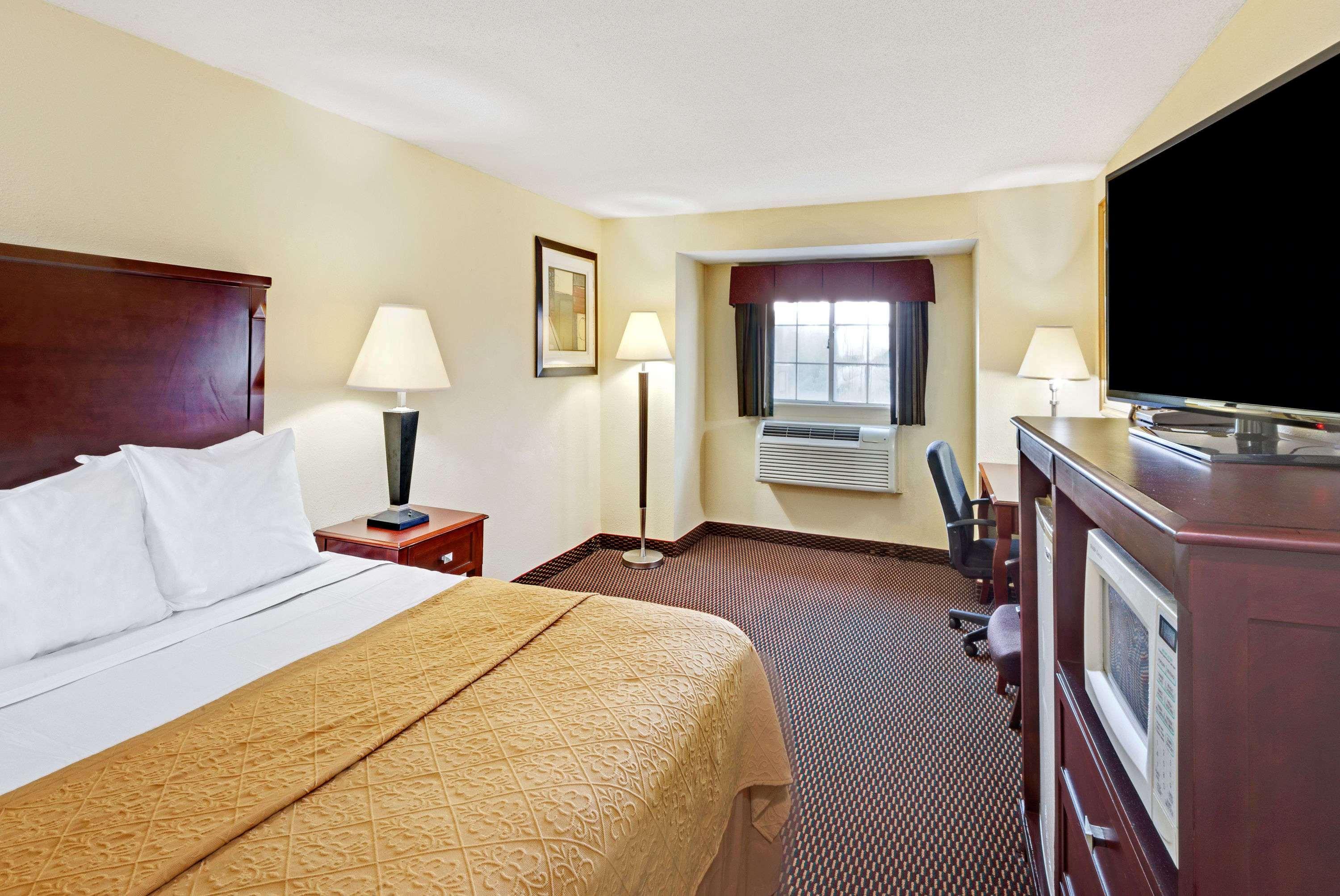 Ramada By Wyndham Kittery Hotel Ngoại thất bức ảnh